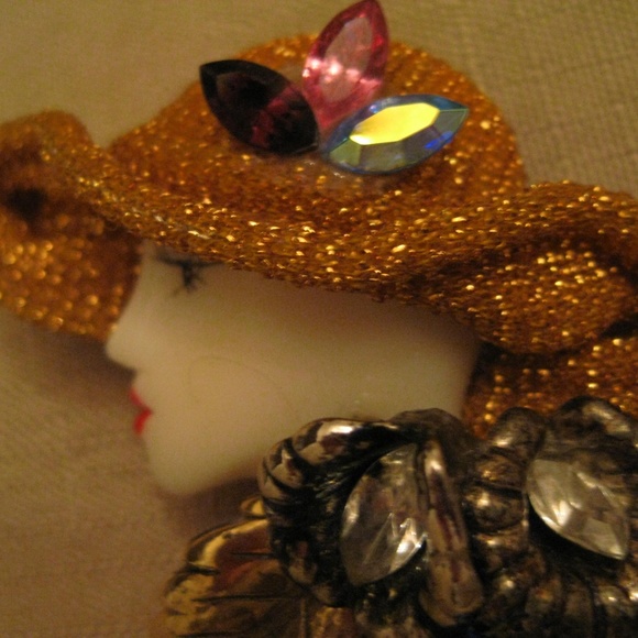 BONETTO Watch Brooch Blue Rivoli Pear RHINESGTONES - Picture 5 of 8